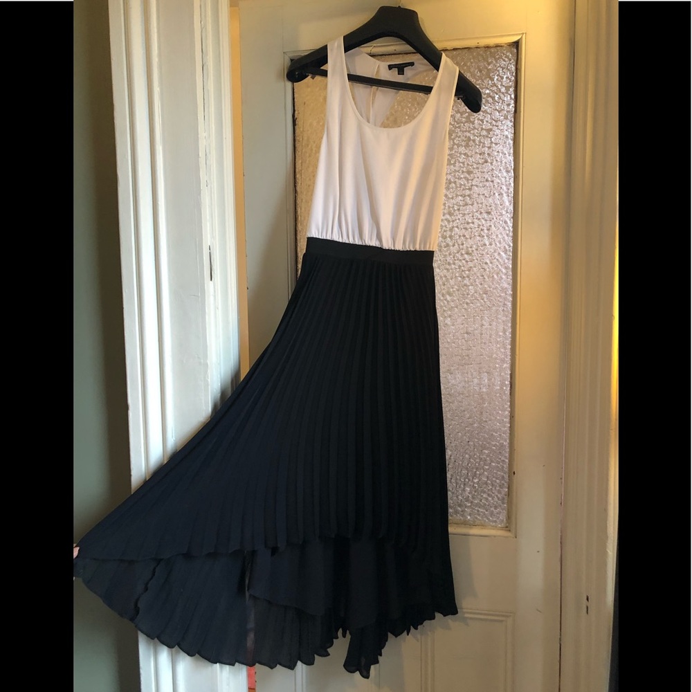 Banana Republic high low pleated dress